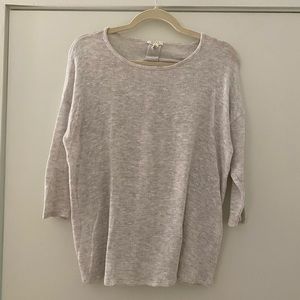 Thin grey quarter-length sleeve sweater